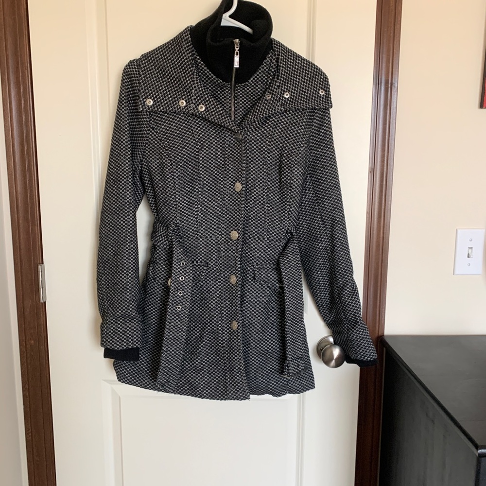 Warm double layered winter coat from GUESS